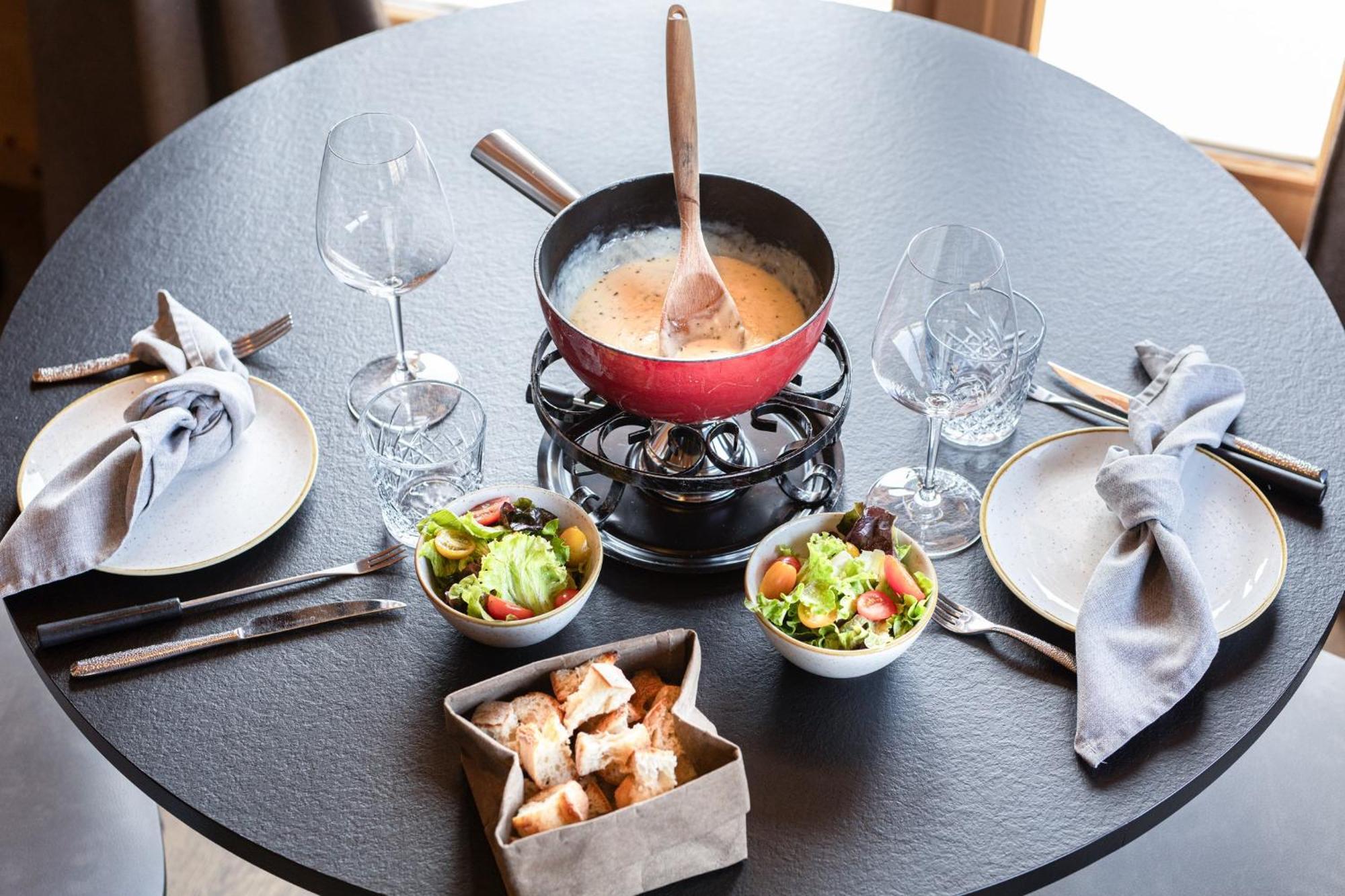 Le Chalet Blanc Hotel & Spa Montgenèvre Exteriér fotografie